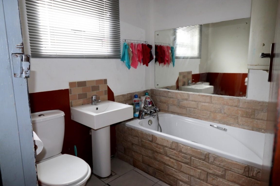 3 Bedroom Property for Sale in Eastridge Western Cape